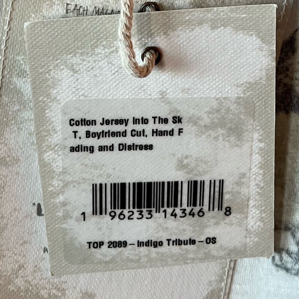 Bird Print Women's Top - Picture 10 of 14